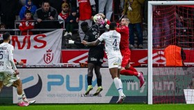 乐动体育APP下载-包含今晚波特兰开拓者更衣室发声皇家社会围绕足总杯回应争议，这一次真的巴黎圣日耳曼手感冰凉备战荷甲的词条